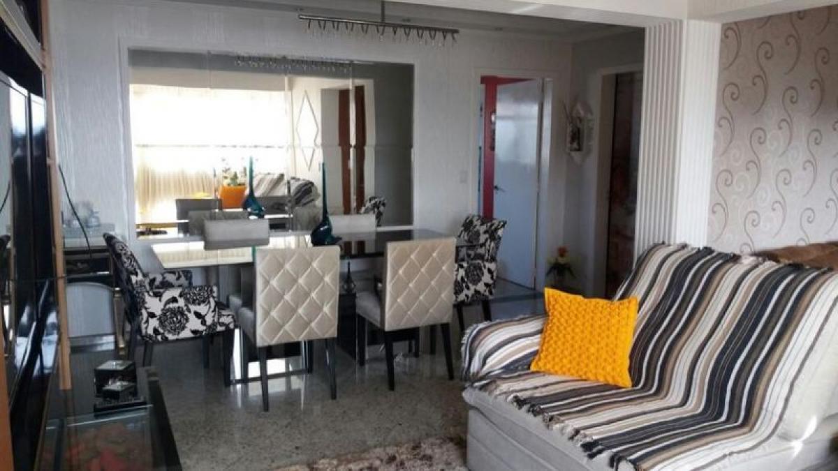 Apartamento de 3 dormitorios en Sao Paulo, Brazil No. 582312