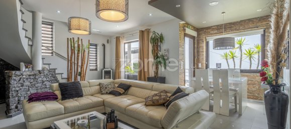 3 bedrooms House in Calheta, Portugal No. 146071 28