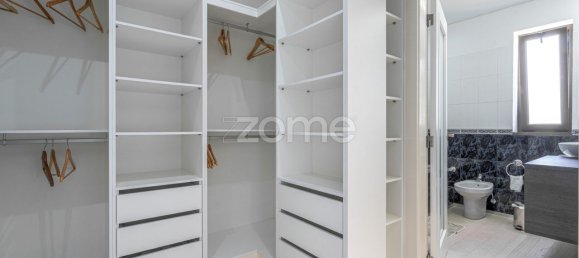 3 bedrooms House in Calheta, Portugal No. 146071 9