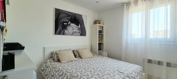 Apartamento de 2 dormitorios en La Ciotat, France No. 286437 3