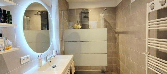 Apartamento de 2 dormitorios en La Ciotat, France No. 286437 5