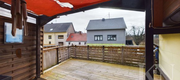 4 rooms House in Neunkirchen, Germany No. 78382 11