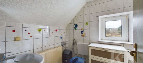 4 rooms House in Neunkirchen, Germany No. 78382 22