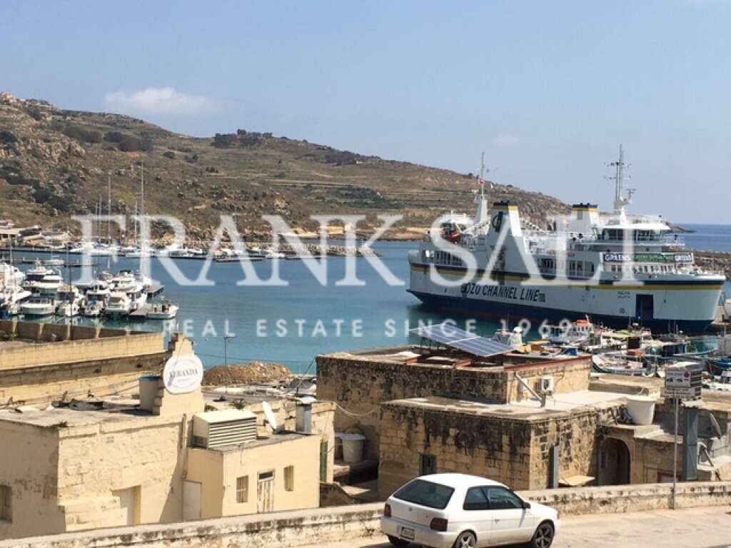 3 bedrooms Apartment in Ghajnsielem, Malta No. 5723