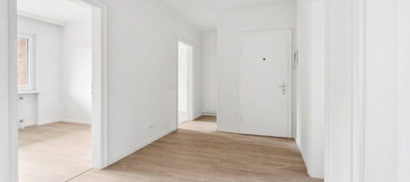 3 bedrooms Apartment in Segeberg, Germany No. 264611 2