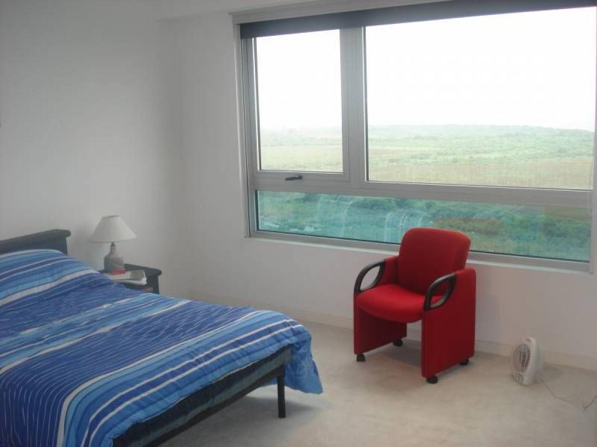 Studio in Buenos Aires, Argentina No. 79392