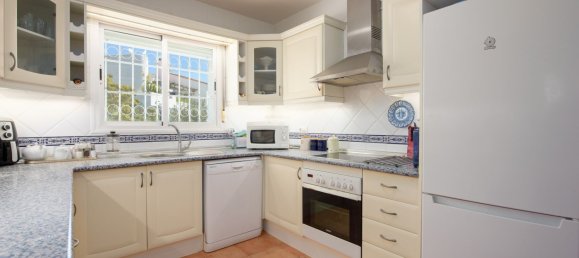 4 Schlafzimmer Villa in Estepona, Spain, Nr. 146214 16