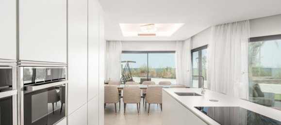 3 Schlafzimmer Stadthaus in Estepona, Spain, Nr. 139383 4