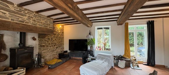 Casa de 4 dormitorios en Mayenne, France No. 357808 3