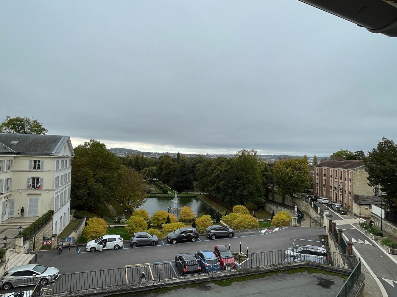 5 bedrooms House in Carrieres-sur-Seine, France No. 179816