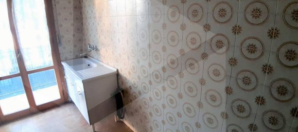 4-Zimmer Wohnung in Fiorano Modenese, Italy, Nr. 17538 7