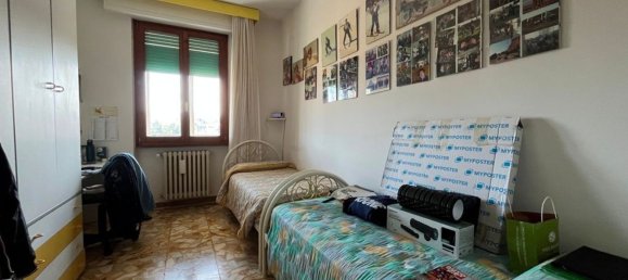 6 rooms Apartment in Scandicci, Italy No. 48286 9