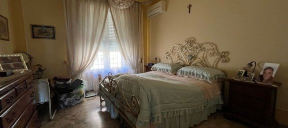 6 rooms Apartment in Scandicci, Italy No. 48286 20