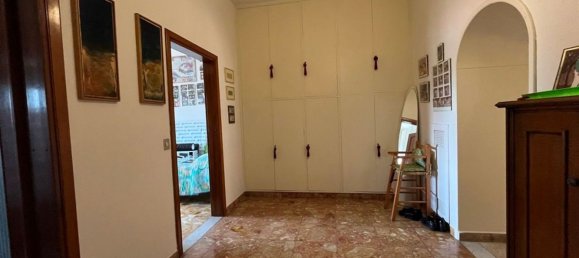 6 rooms Apartment in Scandicci, Italy No. 48286 5