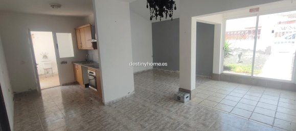 2 bedrooms House in La Oliva, Spain No. 166414 14