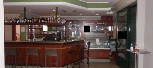 Коммерческая недвижимость с 4 комнатами в Пиццигеттоне, Италия № 95839 11