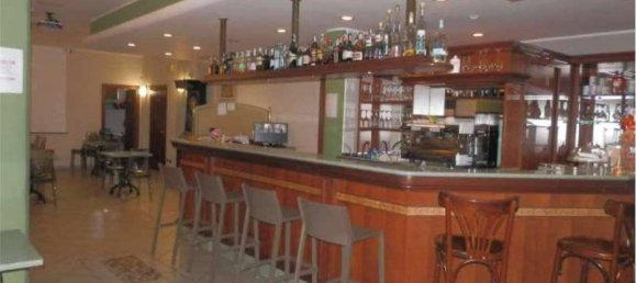 Коммерческая недвижимость с 4 комнатами в Пиццигеттоне, Италия № 95839 12