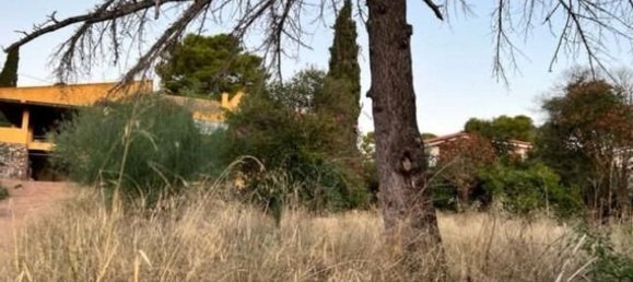 Apartamento de 3 dormitorios en València, Spain No. 159381 3