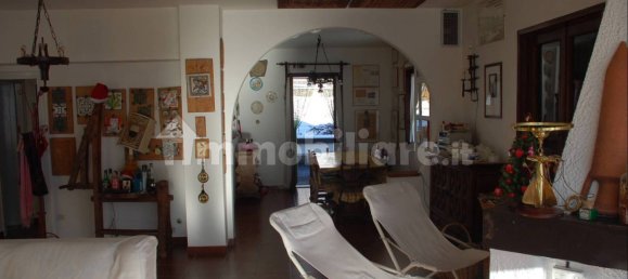 6 chambres Villa à Borno, Italy No. 254599 3