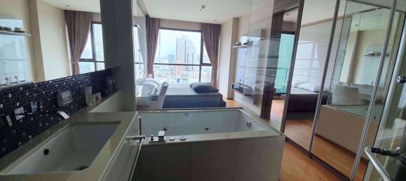 Apartamento com 1 quarto em condomínio em The Address Sathorn Railay Beach, Thailand N.º 31349 4