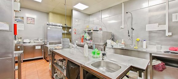 Lagerhaus in Santo Tirso, Portugal 282m², Nr. 47423 18