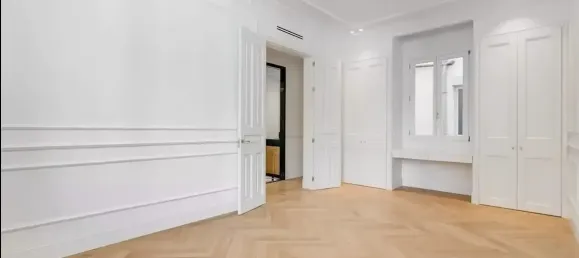 Квартира с 4 спальнями в Мадрид, Испания № 155105 15