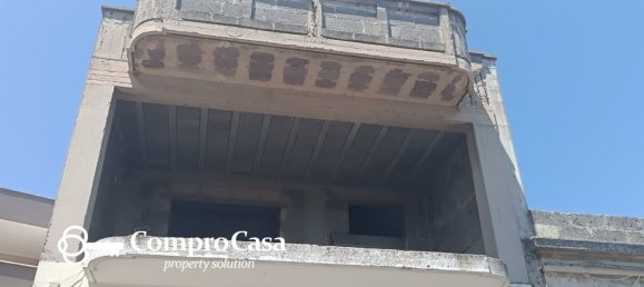 7 rooms Apartment in Vernole, Italy No. 298719 5