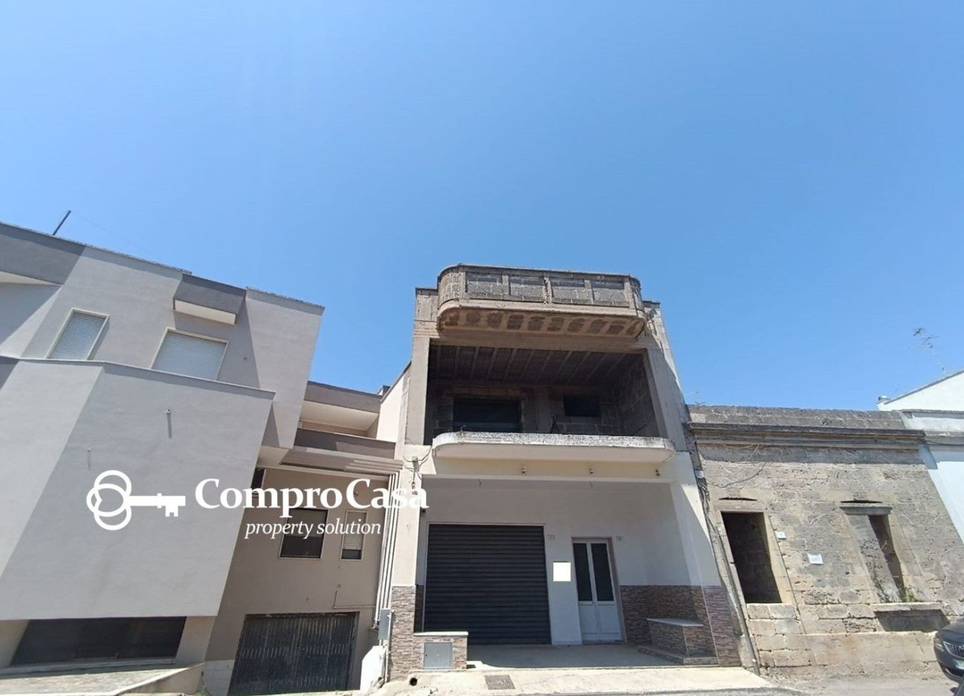 Apartamento de 7 habitaciónes en Vernole, Italy No. 298719