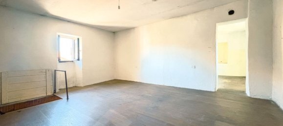 5 غرف نوم منزل في San Maurizio d'Opaglio, Italy رقم 377490 3