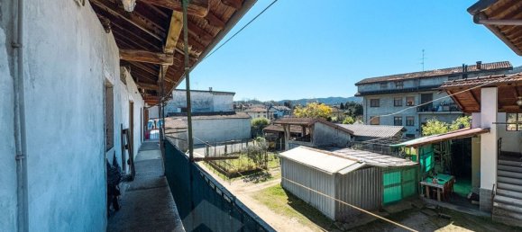 5 غرف نوم منزل في San Maurizio d'Opaglio, Italy رقم 377490 15