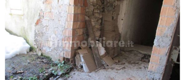 3 Schlafzimmer Wohnung in Monte Cerignone, Italy, Nr. 295875 13