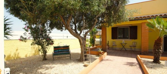 Вилла с 3 комнатами в Авола, Италия № 106445 14