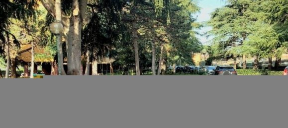 7 rooms Apartment in Rome, Italy No. 46868 3