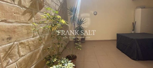 1 chambre Maisonnette à Sliema, Malta No. 10171 12