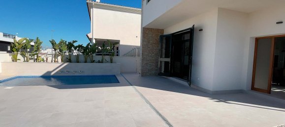 3 غرف نوم فيلا في Daya Nueva, Spain رقم 6349 17