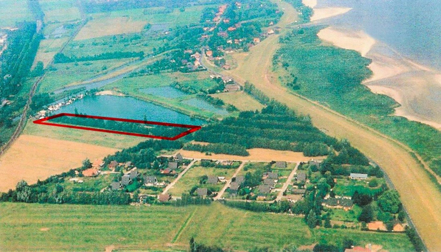 Terreno en Wesermarsch, Germany No. 352752