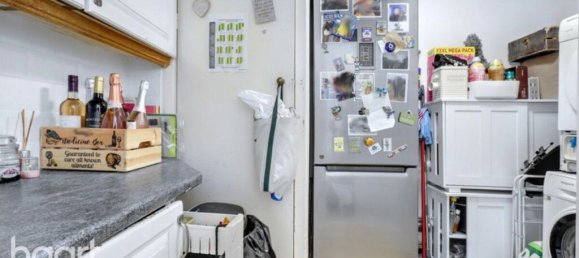 4 bedrooms House in Rainham, United Kingdom No. 4845 7