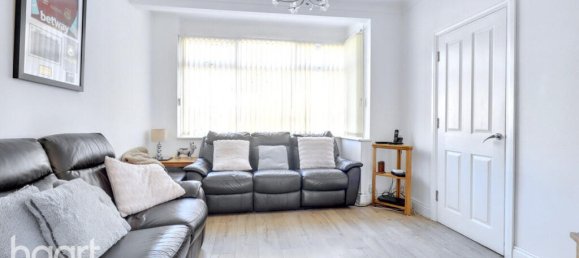 4 bedrooms House in Rainham, United Kingdom No. 4845 3