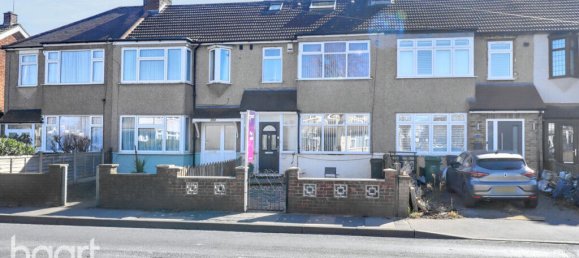 4 bedrooms House in Rainham, United Kingdom No. 4845 22