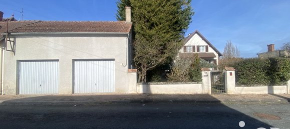 4 bedrooms House in Commentry, France No. 203822 5