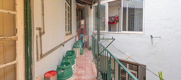 4 bedrooms Apartment in Lisbon, Portugal No. 89983 22