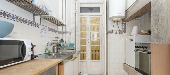 4 bedrooms Apartment in Lisbon, Portugal No. 89983 20