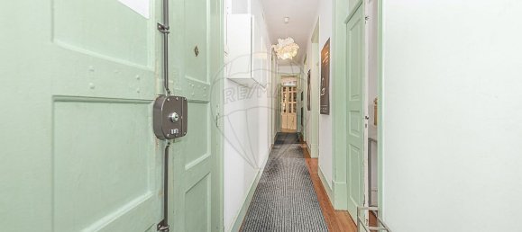 4 bedrooms Apartment in Lisbon, Portugal No. 89983 7