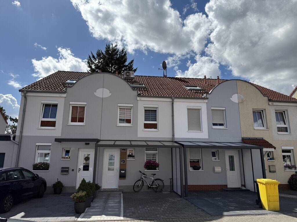 3 bedrooms Townhouse in Rhein-Erft, Germany No. 336445