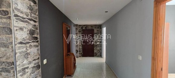 Квартира с 4 спальнями в Эль-Пеньонсильо, Испания № 164049 2