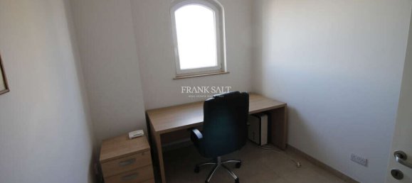 3 chambres Maisonnette à Saint Julian's, Malta No. 9216 23