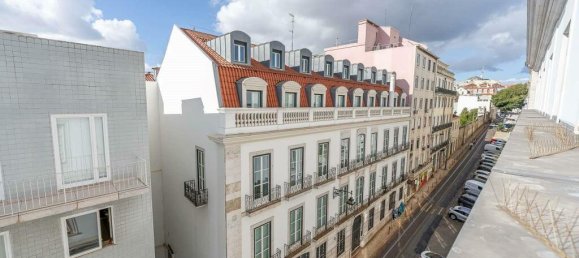 4 bedrooms Apartment in Lisbon, Portugal No. 109687 4