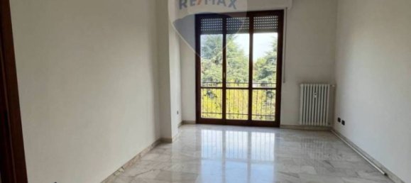 2 bedrooms Apartment in Legnano, Italy No. 307837 7
