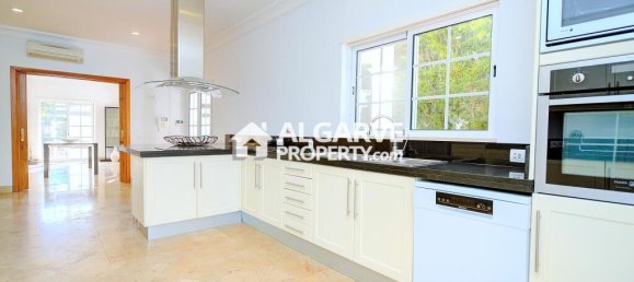 4 bedrooms Villa in Almancil, Portugal No. 103098 4