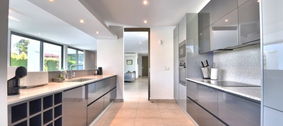 4 bedrooms Villa in Quarteira, Portugal No. 114983 17